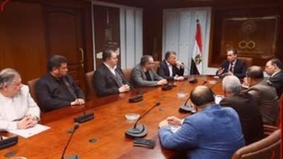 تفاصيل زيارة وفد الأهلي لرئيس الهيئة الوطنية للإعلام