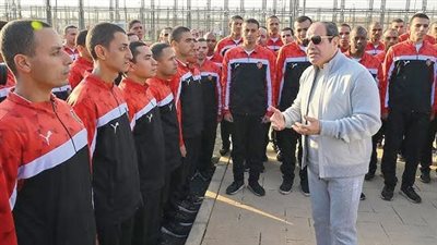 السيسى يطرح رؤية شاملة وعميقة لإدارة الأزمات