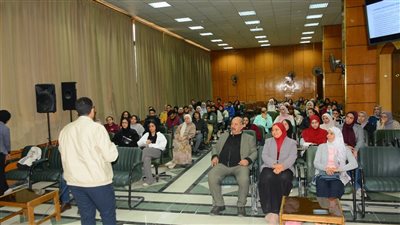 الفنون الجميلة بجامعة أسيوط تطلق البرنامج التدريبي لريادة الأعمال والمشروعات الابتكارية