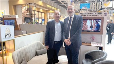 إيهاب عبدالعال: الجناح المصرى يبهر العالم