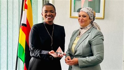 السفيرة المصرية فى هرارى تلتقى بوزيرة السياحة الزيمبابوية لتعزيز التعاون بين البلدين