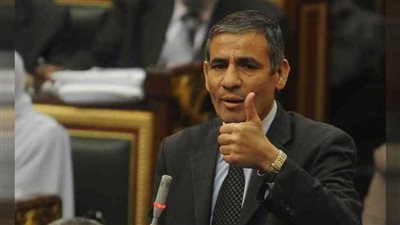 داود: إنهاء الإضراب يجب أن يتم عبر التفاوض وضمان حقوق العمال