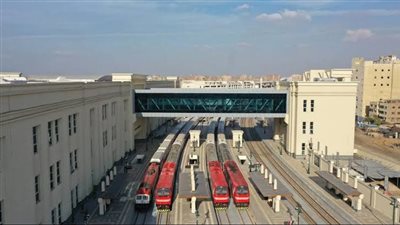 إيقاف قطارات خط (بشتيل / المناشي / إيتاي البارود) بالكوم الأحمر للتكامل مع الخط الثالث للمترو