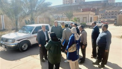 محافظ الدقهلية يكلف بمعاينة بعض ألأراضي  لبحث إانشاء موقف حضاري لميت غمر