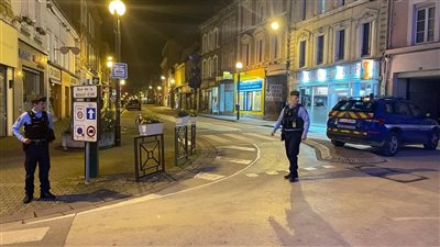 وسائل إعلام: احتجاز رهائن في بنك بفرنسا 