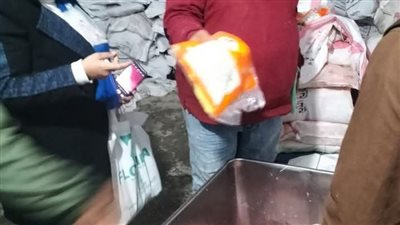 ضبط 8 أطنان أسماك ودجاج مجمد مجهول المصدر ببلبيس 