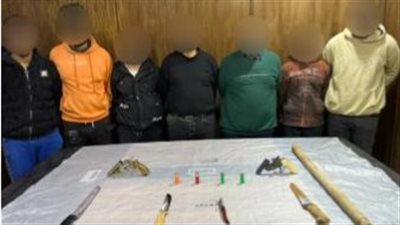  القبض على 7 أشخاص لسرقة أقمشة من داخل مصنع بالقطامية  