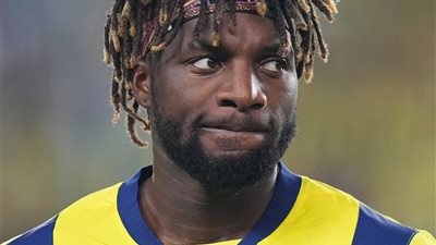 مورينيو ينتقد ماكسيمان: لا يتدرب بجدية ويصل التمرين متأخرًا