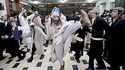 المستوطنون يستفزون أهالي فلسطين بإحياء 