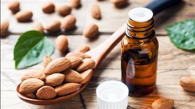 فوائد زيت اللوز الحلو للبشرة والشعر| مرطب طبيعي ويعالج الأكزيما