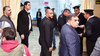 محافظ الدقهلية: عدم التزام الأطباء بالزي الرسمي 