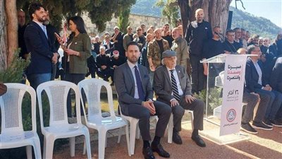 جنبلاط: شمس الحرية أشرقت على سوريا بعد غياب طويل