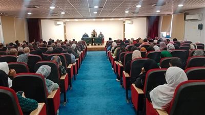 وكيل شباب ورياضة الفيوم يترأس اجتماع موظفي الإدارة الشبابية