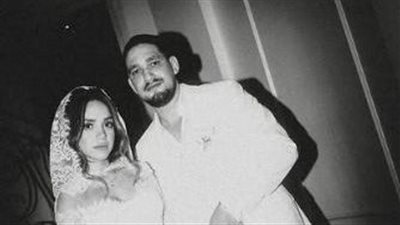 رنا رئيس تطل مثل الأميرات في حفل عقد قرانها 