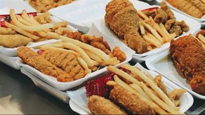 مفاجآت صادمة عند تناول الأطعمة المُصنعة لمدة أسبوعين