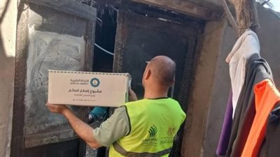 توزيع 200 كرتونة رمضان على الأسر الأولى بالرعاية في الشرقية 