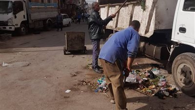 تكثيف حملات النظافة بقرى ومراكز البحيرة