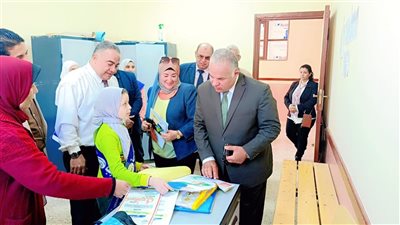 وكيل وزارة التعليم بالفيوم يتابع انتظام العملية التعليمية بسنورس