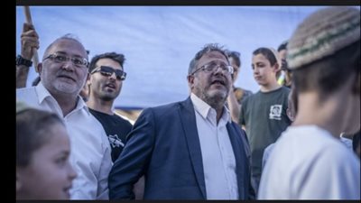 حكومة الاحتلال توافق على عودة وزراء حزب 