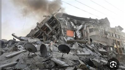 قصف إسرائيلي يستهدف المواصي ومخيم البريج بغزة