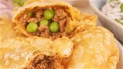 طريقة تحضير أسهل وصفة لعمل سمبوسة باللحم والبازيلا