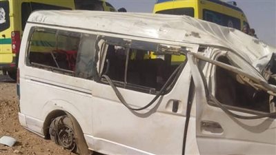 إصابة 12 شخصا على طريق قفط القصير بقنا 