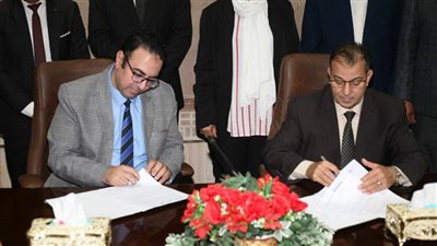 جامعة جنوب الوادي توقع بروتكول مع بنك فيصل يشمل 3 محاور 