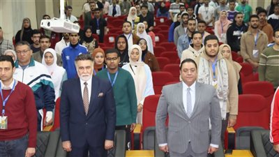 استمرار ملتقى الإنشاد الديني والترانيم في معهد إعداد القادة