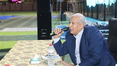 محافظ الوادي الجديد يعقد لقاء جماهيري مع أهالي 