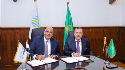 بنك مصر يوقع عقداً مع جهاز تنمية المشروعات المتوسطة والصغيرة ومتناهية الصغر 