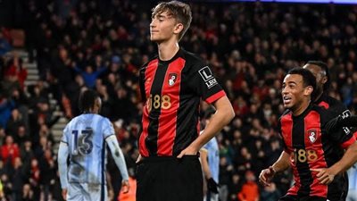 ريال مدريد يضع عينه على مدافع بورنموث الشاب