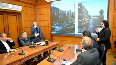 محافظ الدقهلية يبحث مع الإنتاج الحربي تطوير حديقتي الحيوان وشجرة الدر 