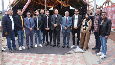 رئيس جامعة المنصورة يُشارك  ذوي الهمم إفطار رمضان