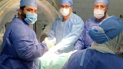 الدقهلية: نجاح جراحة لاستخراج شظية بالعمود الفقرى لمريض بمستشفى أجا 