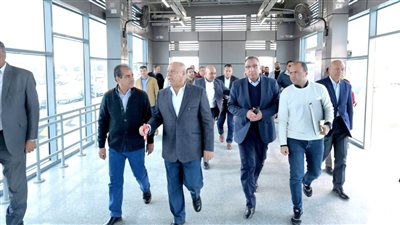 وزير الصناعة والنقل يتابع جاهزية المرحلة الأولى من الأتوبيس الترددي BRT ويوجه بالانتهاء من الثانية قبل 30 مايو