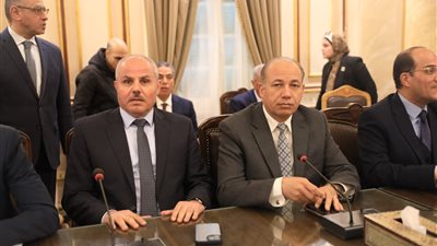 رئيس جامعة المنصورة يشارك في اجتماع المجلس الأعلى للجامعات 