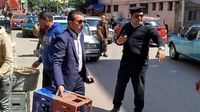 إزالة 513 مخالفة إشغال طريق بمركزى كفر الدوار و دمنهور