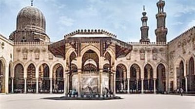 المؤيد‭ ‬شيخ‭ ‬‮«‬باب‭ ‬زويلة‮»‬‭.. ‬أضخم‭ ‬مساجد‭ ‬القاهرة