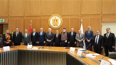 وزير التعليم العالى يترأس مجلس أمناء جامعة بني سويف الأهلية