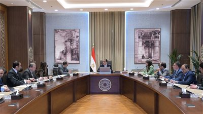 رئيس الوزراء يستعرض خطوات الاستغلال الأمثل لمبنى قصر القطن بالإسكندرية 