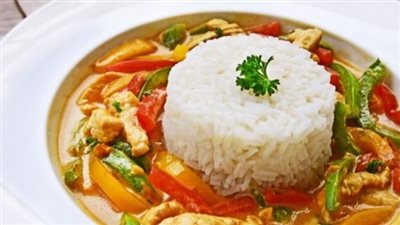 حضري ستروجانوف الدجاج بالكريمة على خطى المطاعم 