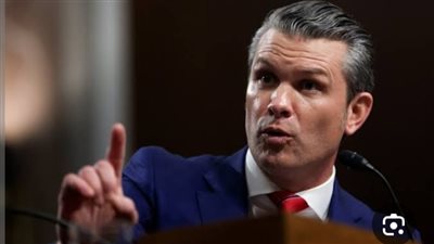 وزير الدفاع الأمريكي ينفي تسرب أي خطط حربية عبر رسائل نصية