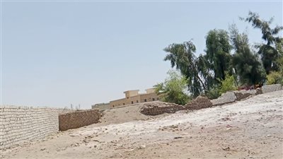 مطالب بإنشاء مدرسة الأمير ضرار للتعليم الأساسى بقرية 