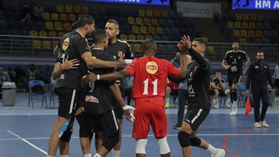 الأهلي يفوز على بتروجت في أولى مباريات نهائي دوري الطائرة