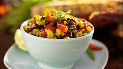  طريقة تحضير طبق سلطة الفاصولياء الحمراء بالذرة للسحور