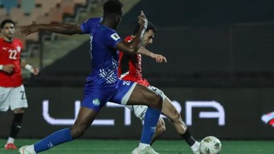 منتخب مصر يهزم سيراليون بهدف زيزو ويقترب من حلم المونديال