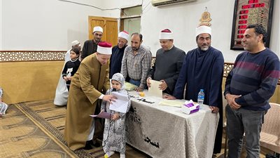 البحر  الأحمر تكرم 500 طفل من حفظة القرآن الكريم بمسجد الهداية بالغردقة  