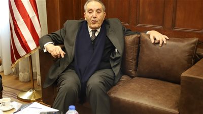 رئيس الغرفة التجارية بالإسكندرية: قانون العمل الجديد طارد للاستثمارات 