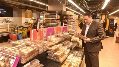 تموين الفيوم تطرح كحك العيد بتخفيضات تصل إلى 30% للمستهلكين 