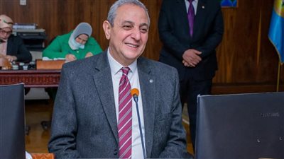 محافظ الغربية يشيد بدور الجامعة في خدمة المجتمع